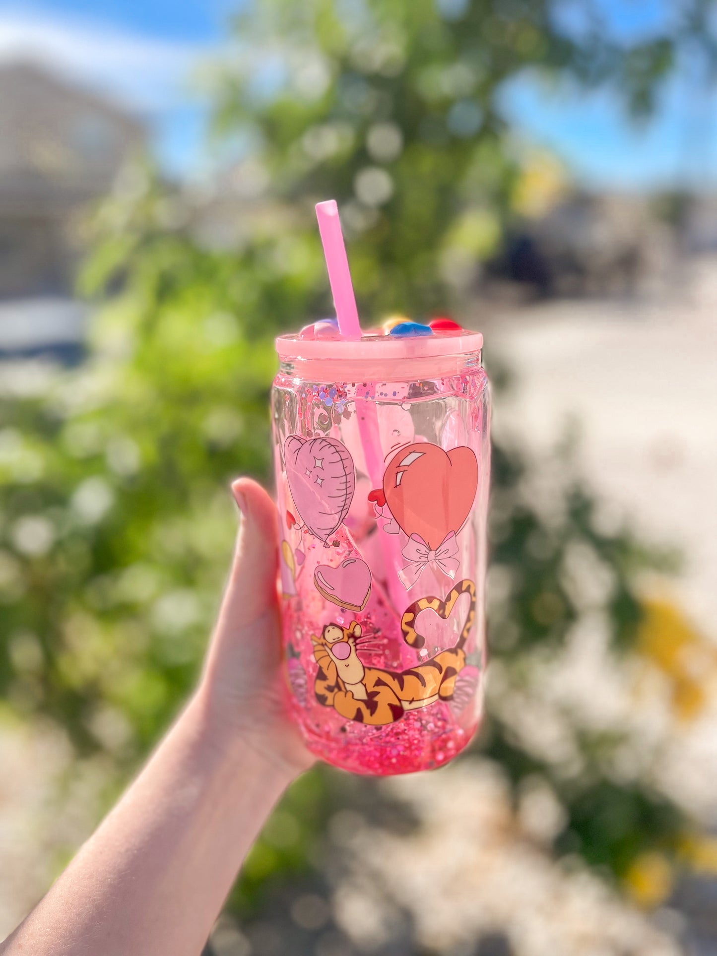 V-Day Pooh snow globe tumbler - glass