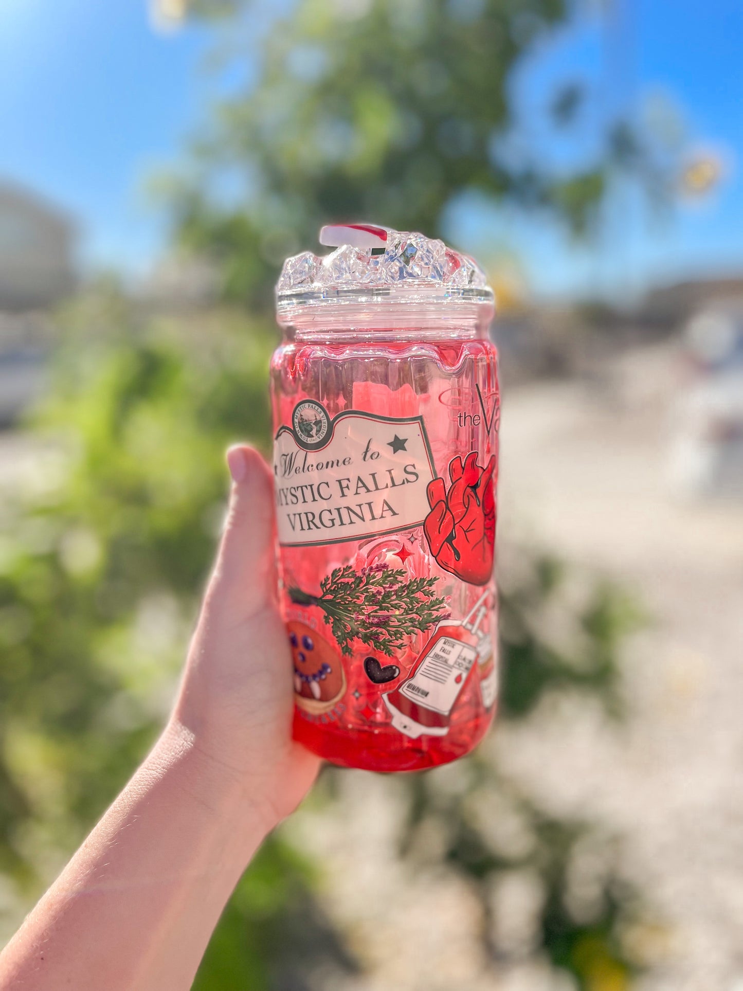 Vampire Diaries snow glove tumbler - plastic